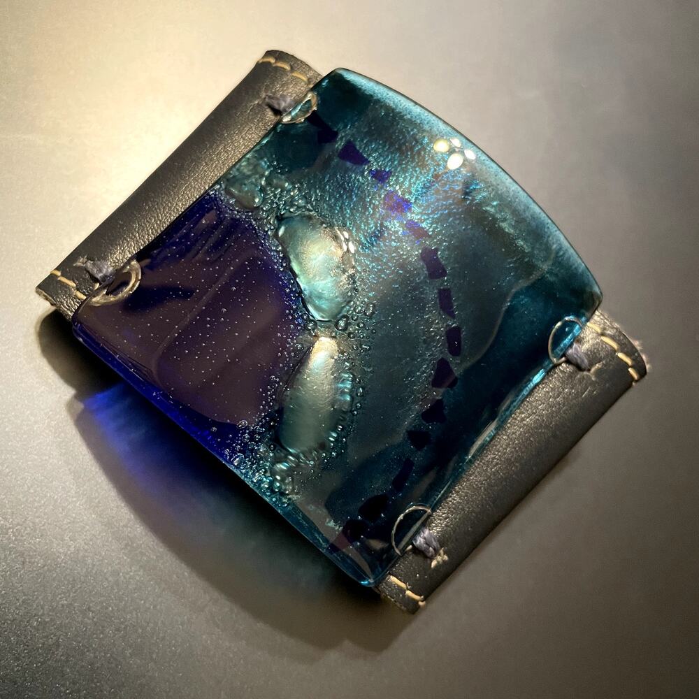 Unique Vivid Blue Art Glass Leather Buckle Bracelet - Picture 4 of 8